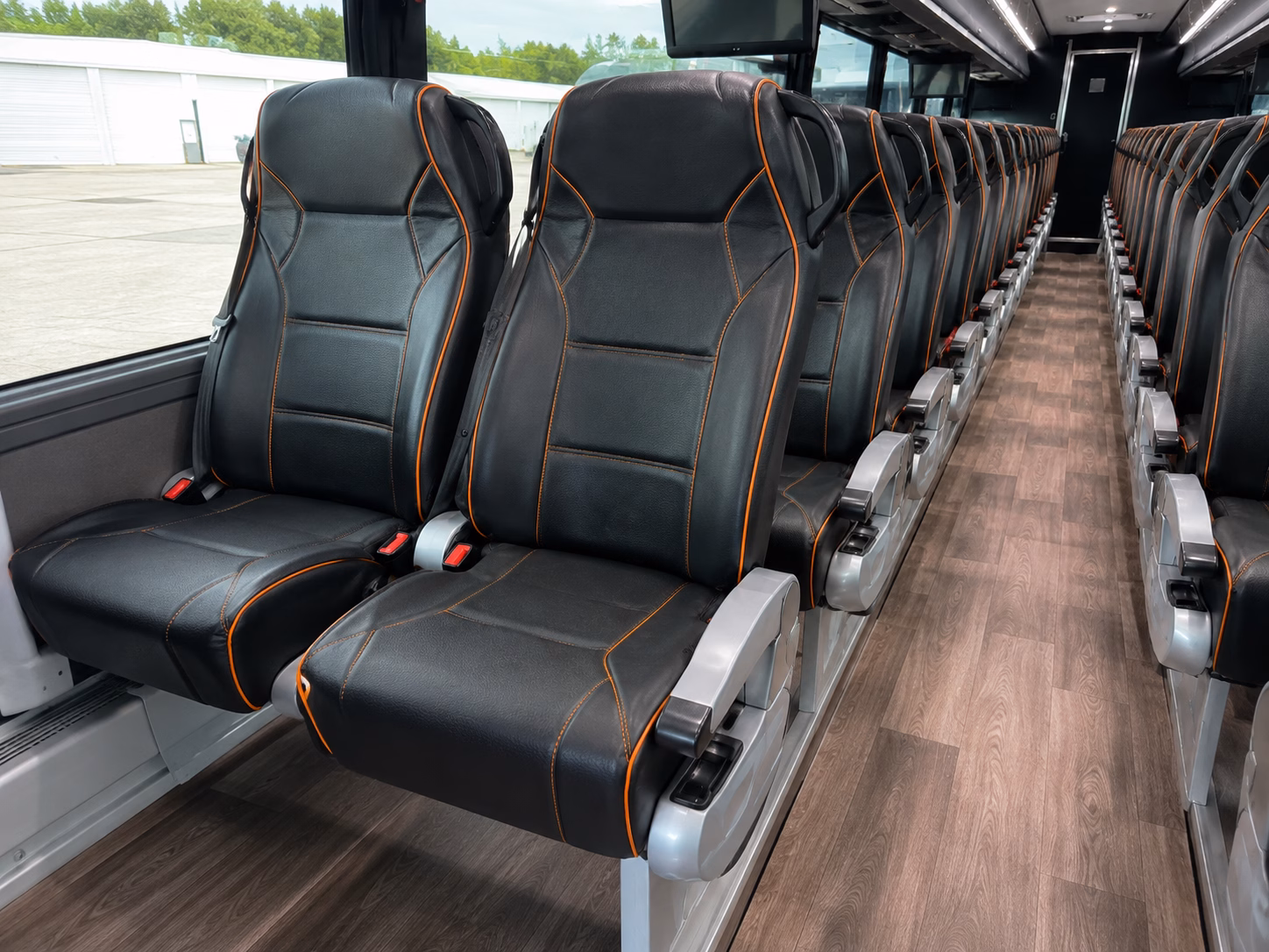 shuttle services for airline crews and airport staff in san jose